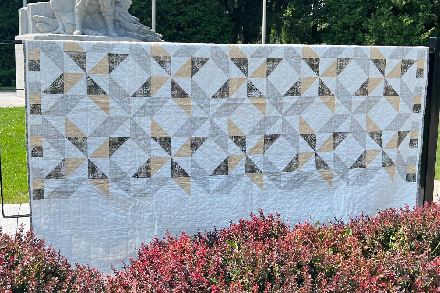 Sorella King Size Quilt Kit - VERSION 9 / Green Gold / With Original Pattern design by Lorna Costantini