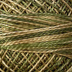 M47 Valdani Perle Cotton Size 12 / Spool 100M: VARIEGATED 100m Color No: M47 - Robin`s Nest