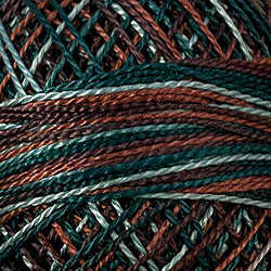 M83 Valdani Perle Cotton Size 12 / Spool 100M: VARIEGATED 100m Color No: M83 - Mint Julep