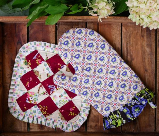 My Mother's Daughter - 16 Fat Quarter Bundle - Bari J. for Art Gallery Fabrics