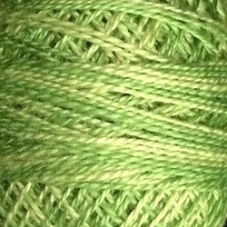 O19 Valdani Perle Cotton Size 12 / Spool 100M: VARIEGATED 100m Color No: O19 Spring Greens