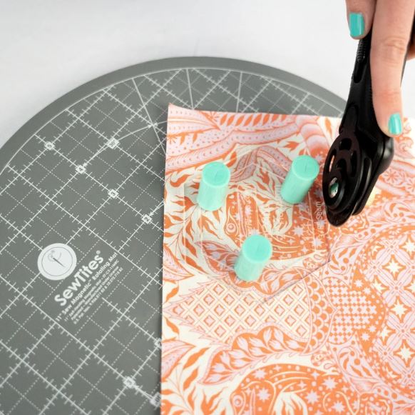 SewTites® Sew Magnetic™ 11" Rotating Self-Healing Cutting Mat | Special Order