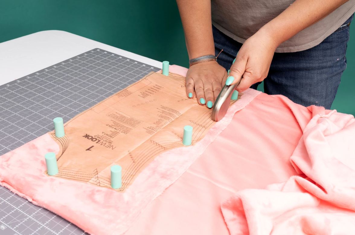 SewTites® Sew Magnetic™ Cutting Mat | 20" . 24" | Right or Left-Handed | Special Order
