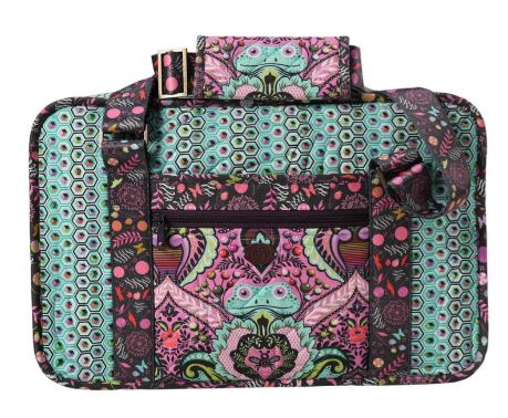 Stitcher's Suitcase Pattern - ByAnnie PBA319 - Singer Featherweight Bag