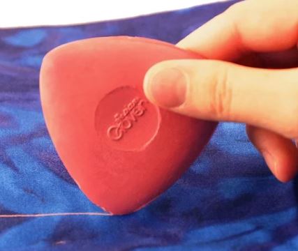 Clover Triangle Tailor's Chalk | Fabric Marking Chalk