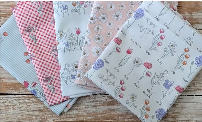 Wild Flowers - Vintage Florals - 5 Pce Fat Quarter Bundle by Holly Dennett / MAKE + BELIEVE (Copy)