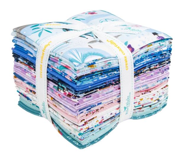 Cinderella's Carriage Pane 21 Piece Fat Quarter Bundle - Wishes by Jill Howarth