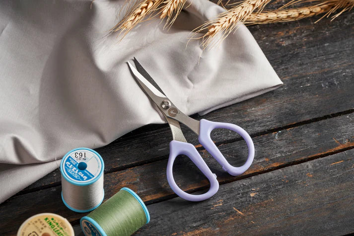 4.7" Curvetip Embroidery Scissors - Metal Goose