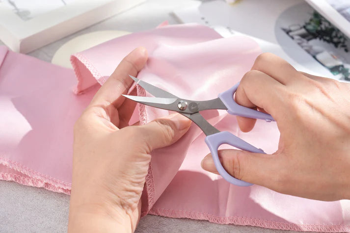 4.7" Curvetip Embroidery Scissors - Metal Goose