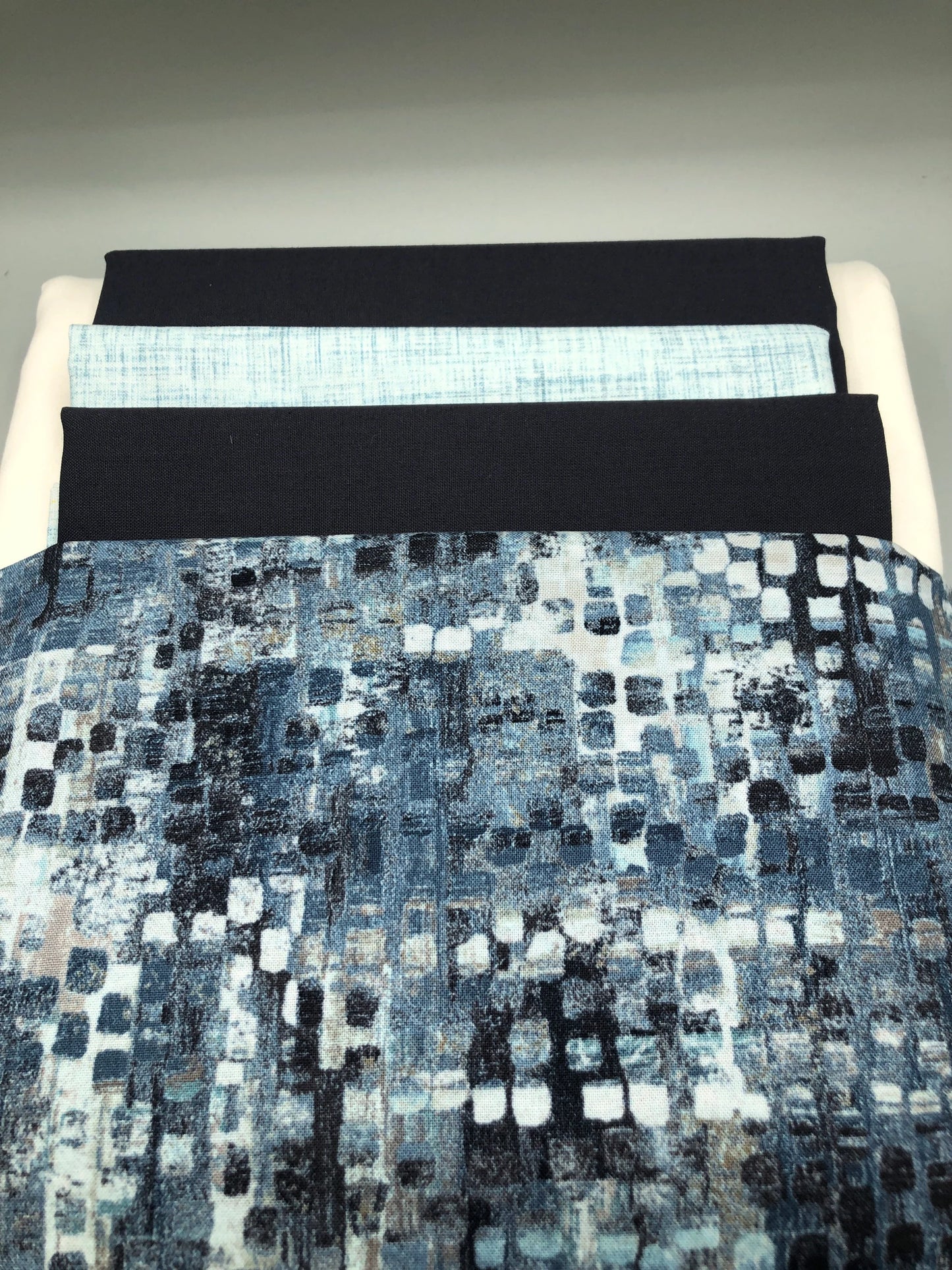 Sorella Queen Quilt Kit Version 2 / Blue Fusion Print w/ Navy and Light Blue with original pattern by Lorna Costantini