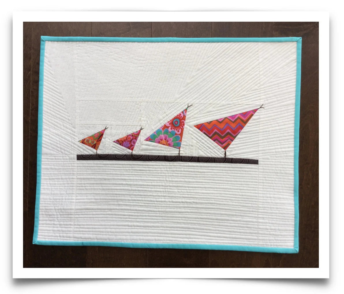 "Tweeter" Mini Wall Hanging Quilt Kit / Original Pattern by Lorna Costantini
