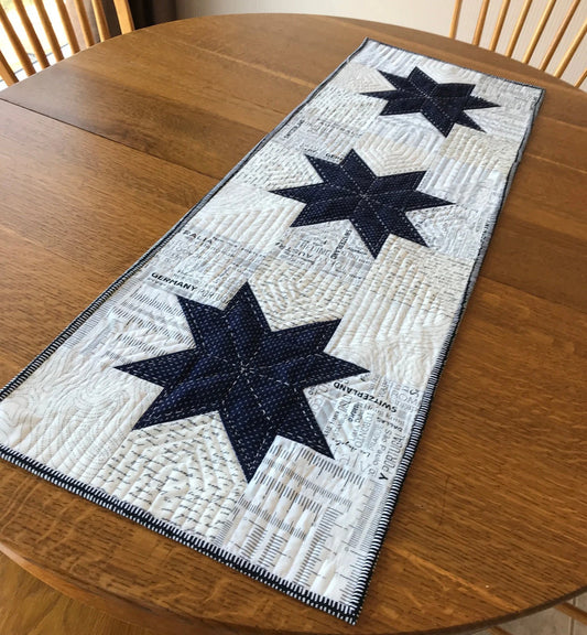 "Star Bright" Mini Wall Hanging or Table Runner Quilt Kit / Original Pattern by Lorna Costantini