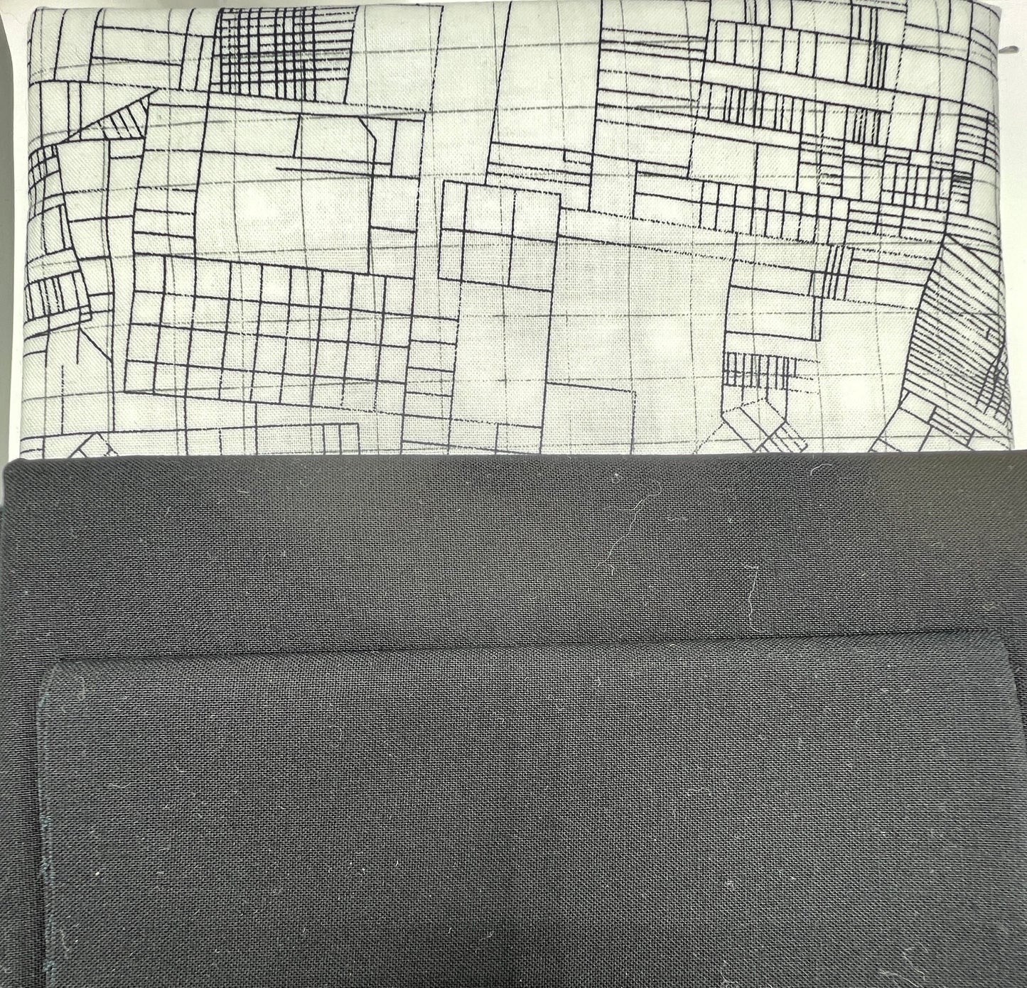 "Star Bright" Mini Wall Hanging or Table Runner Quilt Kit / Original Pattern by Lorna Costantini