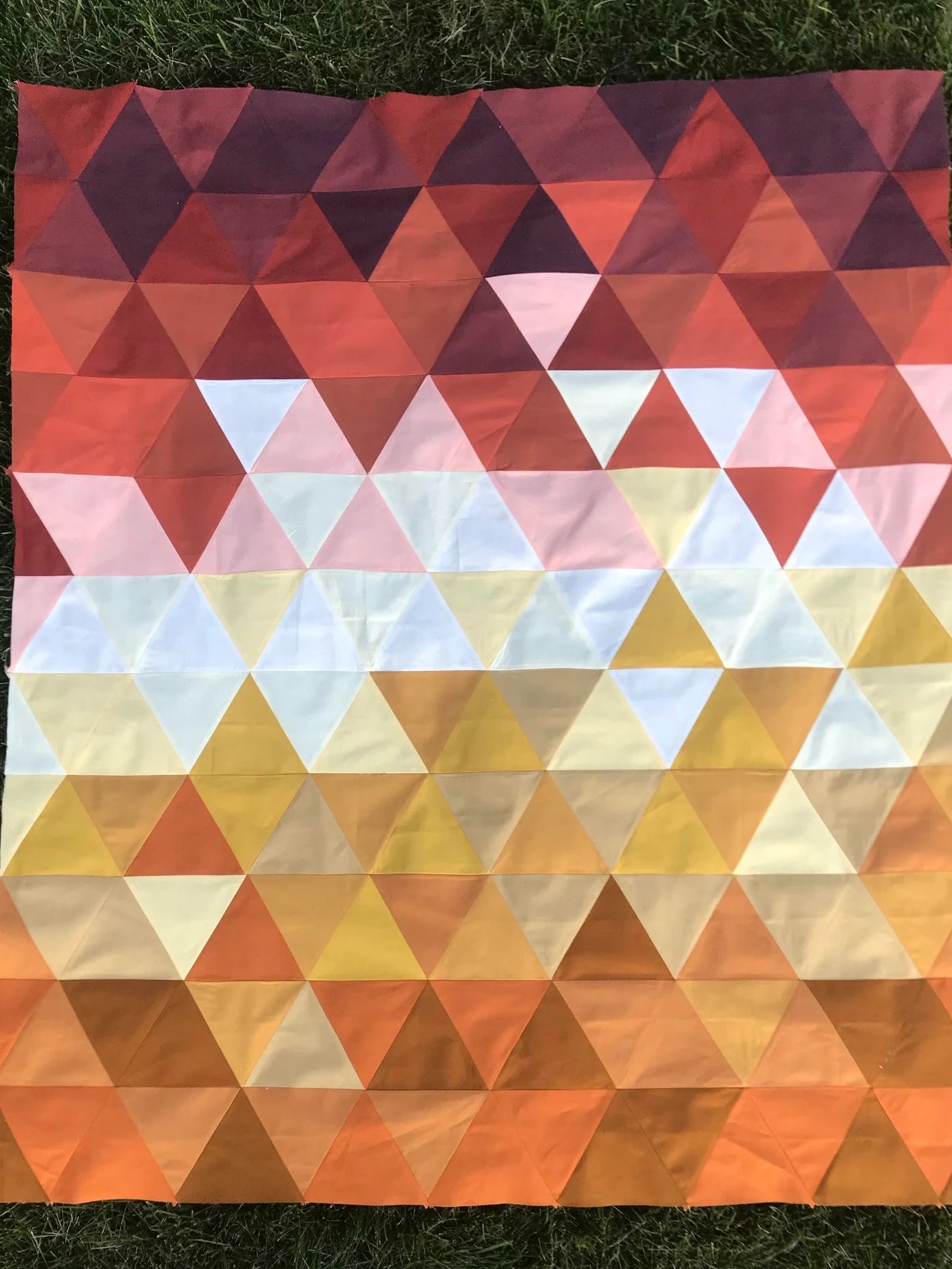 Triangle Fade by Lo & Behold Stitchery