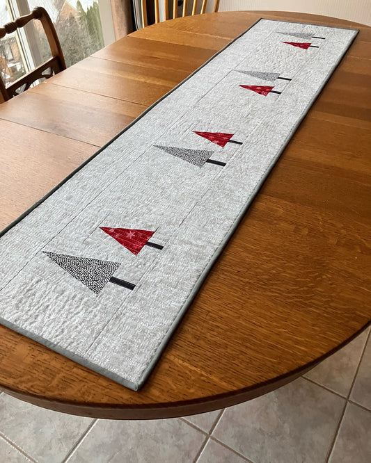 Whispering Pines Table Runner Pattern / designed by Lorna Costantini